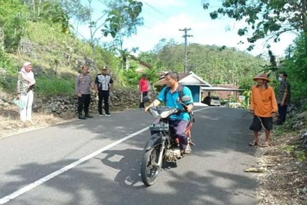  Waduh, Jalur Pantai Baron Rawan Kecelakaan akibat Monyet Ekor Panjang