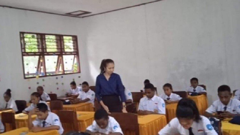 title Perekrutan Guru PPPK di Teluk Wondama Papua Barat Sepi Peminat, Ternyata Ini Penyebabnya Perekrutan Guru PPPK di Teluk Wondama Papua Barat Sepi Peminat, Ternyata Ini Penyebabnya