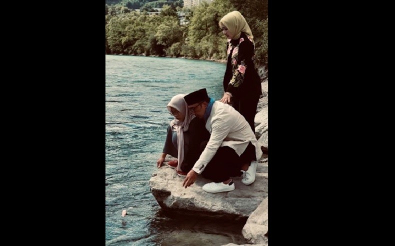 Ikhlaskan Kepergian Eril, Ridwan Kamil : Wahai Sungai Aare, Aku Titipkan Jasad Anak Kami