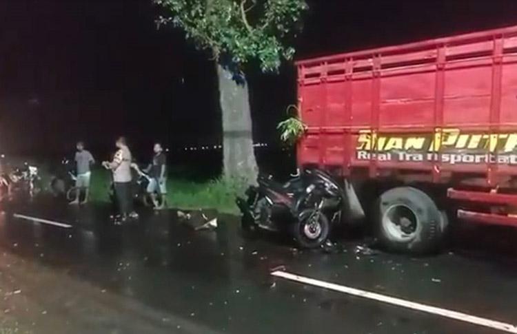 Motor Tabrak Truk Mogok di Pinggir Jalan, Remaja 14 Tahun Tewas Mengenaskan