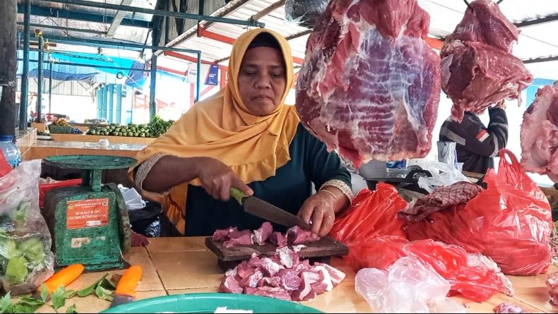 Dampak PMK, Harga Daging Sapi di Belitung Timur Merangkak Naik