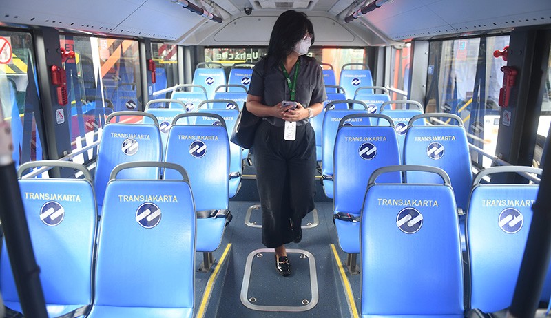 Warna Putih, Ini Penampakan Bus Listrik Transjakarta Terbaru - Bagian 2