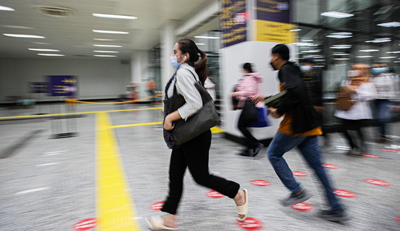 Begini Potret Kepadatan Stasiun Manggarai saat Jam Pulang Kerja - Bagian 4