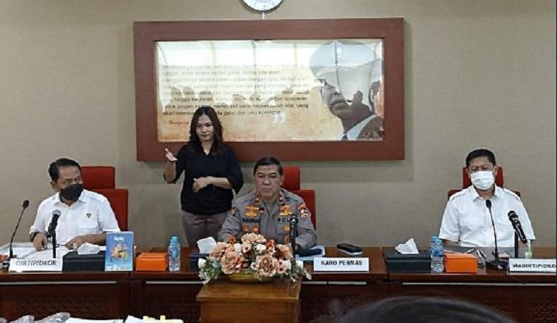 Polri Gandeng FBI Lacak Pengiriman Uang ke Luar Negeri terkait Korupsi Lahan Cengkareng 