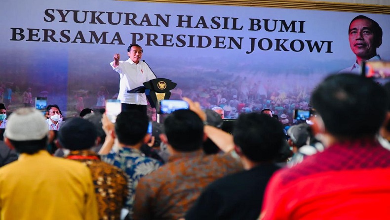 Hadiri Syukuran Hasil Bumi Gema Perhutanan Sosial di Batang, Ini Pesan Jokowi