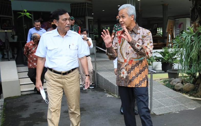 Luhut Temui Ganjar, 1 Jam Bahas Distribusi Minyak Goreng dan Penanganan Rob