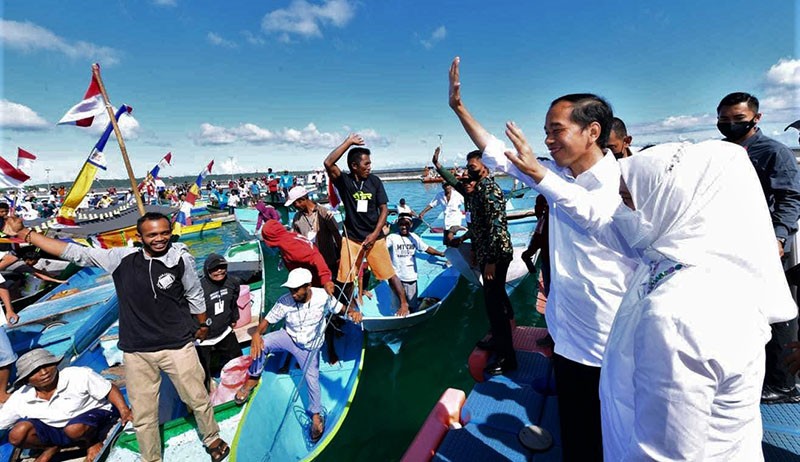 Momen Presiden Jokowi dan Ibu Negara Menyapa Nelayan Suku Bajo - Bagian 1