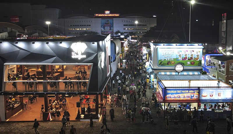 Suasana Kemeriahan Jakarta Fair 2022 di Kemayoran - Bagian 2
