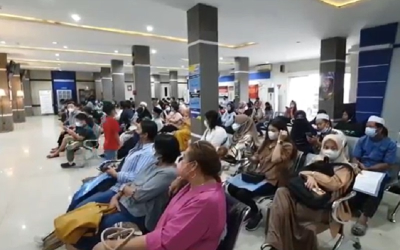 Permohonan Pembuatan Paspor di Medan Membeludak, 300 Orang per Hari