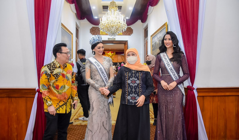 Gubernur Khofifah Minta Runner Up 2 Putri Indonesia 2022 Ikut Promosikan Pariwisata Jatim