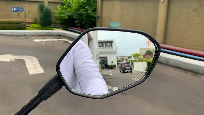 Halo Bikers, Ini Tips Memasang Spion agar Nyaman Melihat Objek di Belakang