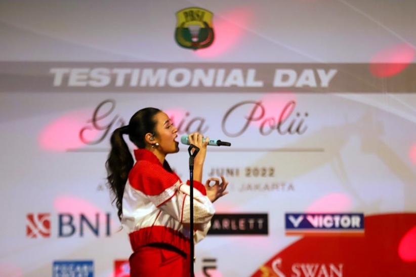 Tampil Sporty, Raisa Meriahkan Testimonial Day Greysia Polii - Bagian 6