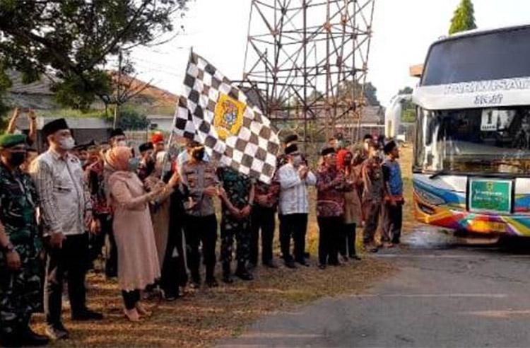 Sebanyak 493 Calon Jemaah Haji Asal Klaten Diberangkatkan ke Tanah Suci