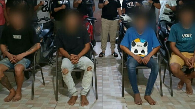 title Polisi Tangkap Kawanan Pencuri Motor di Manembo-nembo Bitung Polisi Tangkap Kawanan Pencuri Motor di Manembo-nembo Bitung