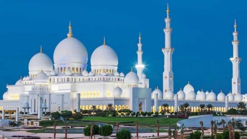 33 Calon Imam Masjid Uni Emirat Arab Ini Lulus Seleksi Tahap Akhir