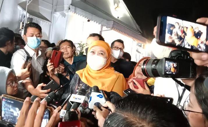 title Melayat ke Gedung Pakuan, Khofifah Penasaran Amalan Almarhum Eril hingga Dimuliakan Melayat ke Gedung Pakuan, Khofifah Penasaran Amalan Almarhum Eril hingga Dimuliakan