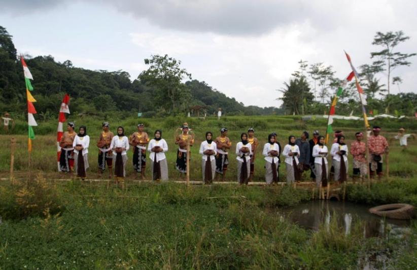 Potret Kemeriahan Kirab Merti Desa Sabrangan Makmur di Semarang - Bagian 6
