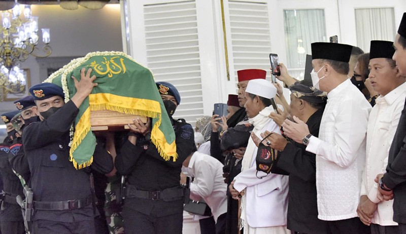 Ratusan Pelajar Iringi Jenazah Eril Menuju Pemakaman Keluarga yang Berjarak 30 Km - Bagian 1