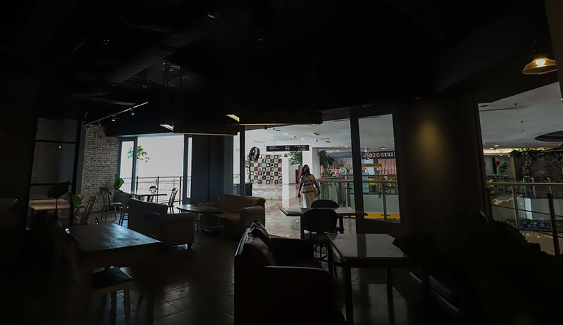 Dulu Tempat Nongkrong, Kini Mal Legendaris di Jaksel Ini Sepi Pengunjung - Bagian 5