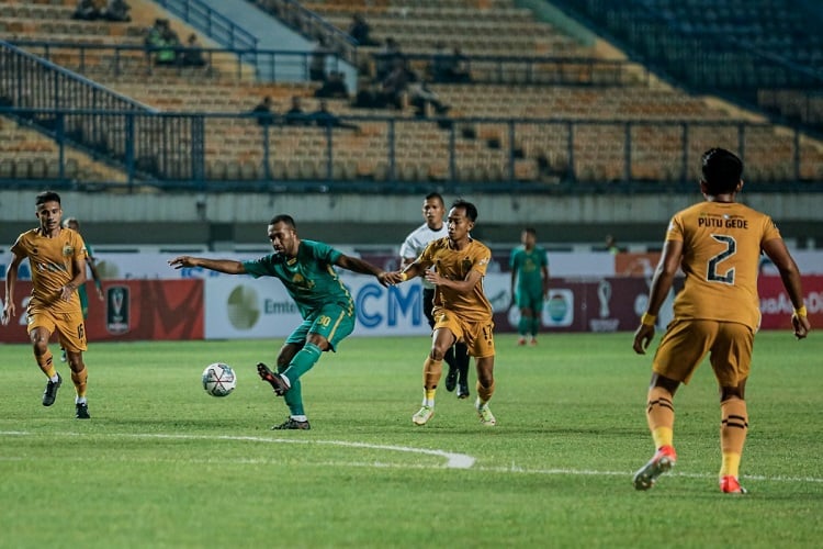 Hasil Piala Presiden 2022: Blunder Menit Akhir Buyarkan Kemenangan Persebaya Atas Bhayangkara