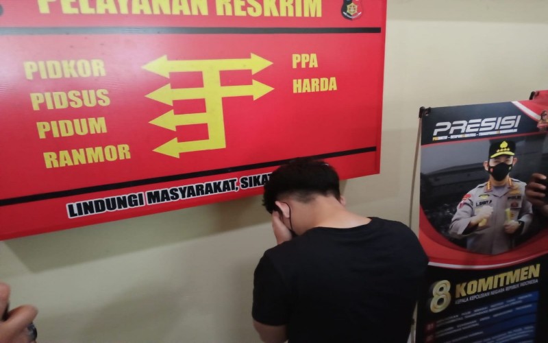 Kronologi dan Profesi 2 Pria Duel Dalam Mal gegara Perempuan