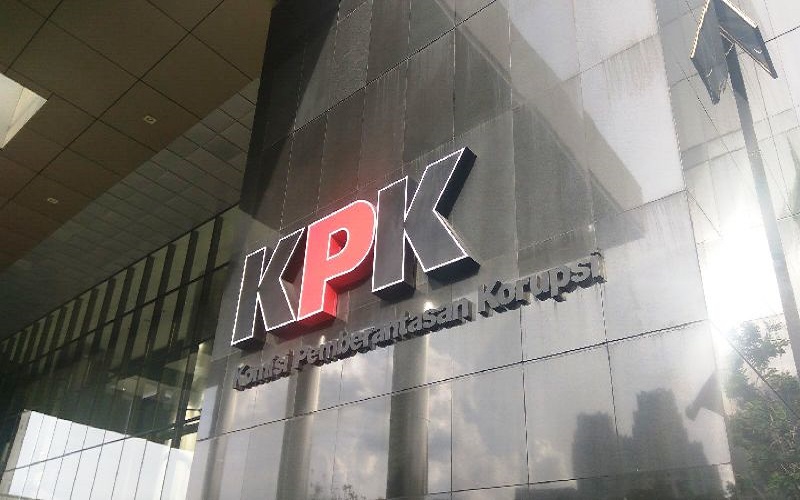 KPK Panggil Ketua DPRD Kota Ambon Ely Toisutta terkait Kasus Pembangunan Gerai Retail