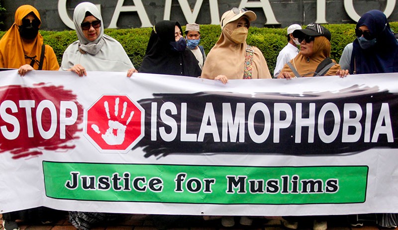 Protes Penghinaan Nabi Muhammad SAW, Ratusan Massa Datangi Kedubes India - Bagian 3