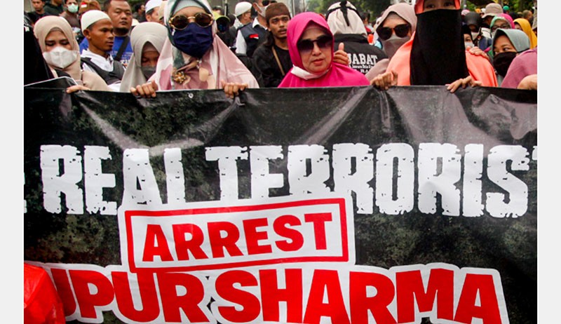 Protes Penghinaan Nabi Muhammad SAW, Ratusan Massa Datangi Kedubes India - Bagian 4
