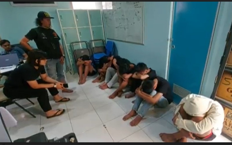 Gerak Cepat, Polisi Tangkap 10 Pelajar Pelaku Pengeroyokan di SPBU Palembang 
