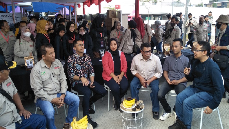 Bupati Hengki Sebut Kopi Lokal KBB Mendunia dan Diminati Orang Bule