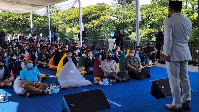 Ridwan Kamil Rekrut 108 Kreator Konten Medsos untuk Dongkrak Sektor Pariwisata Jabar 