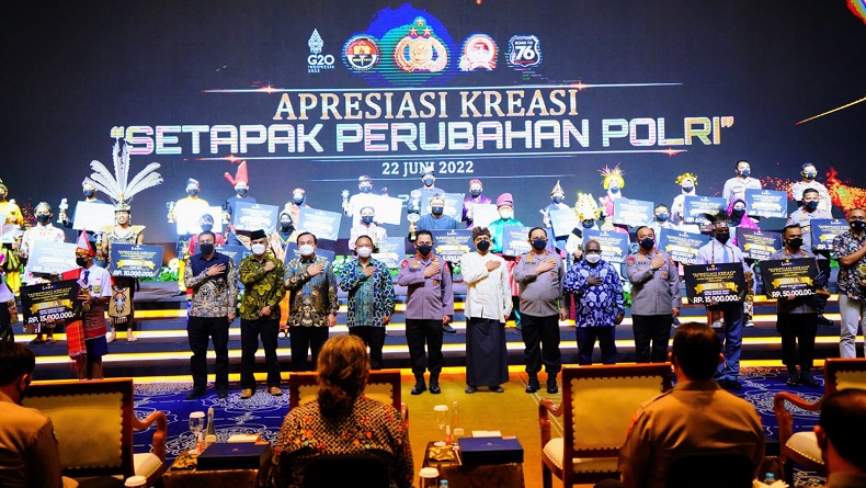 Gelar Apresiasi Setapak Perubahan Polri Kapolri Sebut Bentuk Dukungan dari Masyarakat Gelar Apresiasi Setapak Perubahan Polri Kapolri Sebut Bentuk Dukungan dari Masyarakat