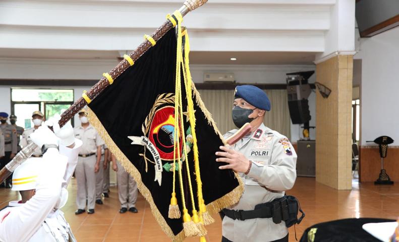 Jelang HUT Bhayangkara, Polda Jateng Gelar Tradisi Pencucian Pataka Maneka Tunggal Darma