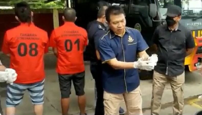 Ungkap Jaringan Narkoba di Singkawang, Polda Kalbar Musnahkan 3,3 Kg Sabu