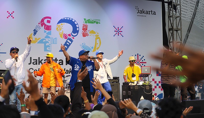 Saykoji Bawa Lagu Kita Semua Bersaudara saat Jakarta Hajatan di Stadion JIS - Bagian 3