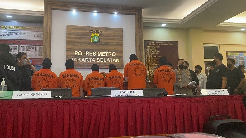 title Kasus Penistaan Agama Holywings Masalah Serius, MUI: Tidak Boleh Dianggap Sepele Kasus Penistaan Agama Holywings Masalah Serius, MUI: Tidak Boleh Dianggap Sepele