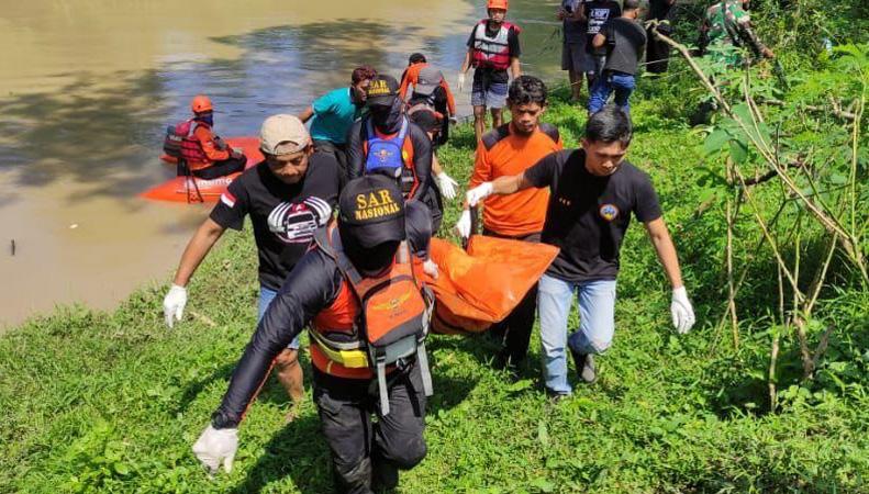 3 Hari Pencarian, Nenek Hilang Tenggelam di Sungai Mungkung Sragen Ditemukan Tewas