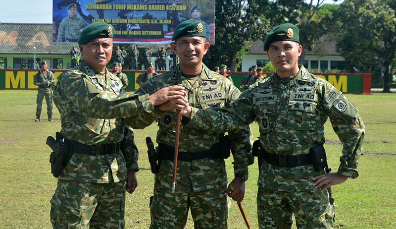 Atraksi Bela Diri hingga Defile Pasukan Warnai Sertijab Danyonif Mekanis Raider 413 Bremoro - Bagian 4