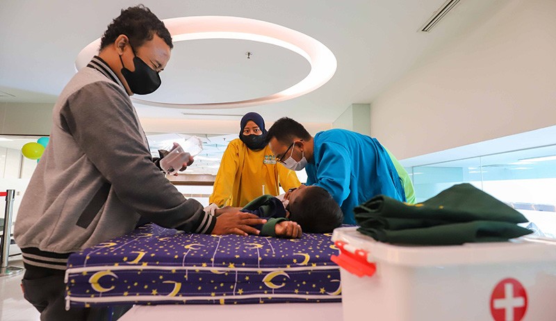  MNC Life Gandeng DokterHub Gelar Khitan Ceria Tanpa Sakit Gratis Proteksi - Bagian 3