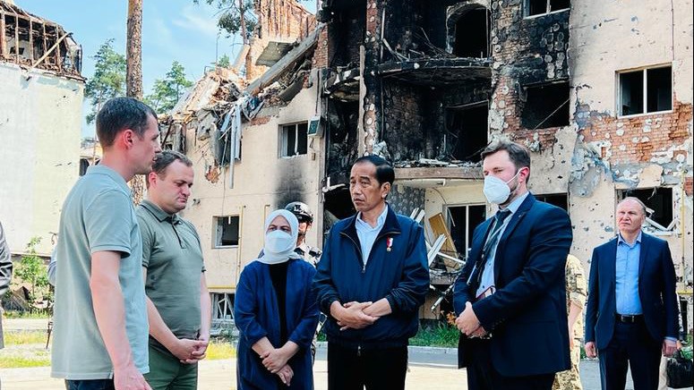 Presiden Jokowi Berikan Bantuan Medis untuk Rumah Sakit Ukraina - Bagian 2