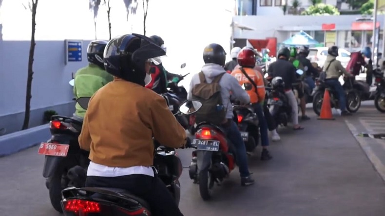 Pelaku Transportasi di Bandung Tolak Aplikasi MyPertamina, Sopir: Harus Beli Android Dong