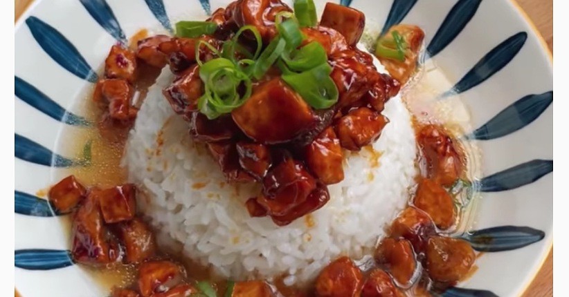 Cara Membuat Nasi Bakmoy Enak dan Lezat, Kuahnya Gurih Bikin Nagih 