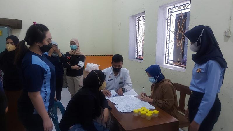  Cegah Penularan TBC, Ratusan Warga Binaan Rutan Salatiga Jalani Tes Deteksi Dini