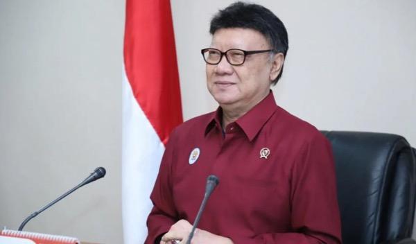 Tjahjo Kumolo Wafat, Plt Wali Kota Bekasi Ajak Warga Kibarkan Bendera Setengah Tiang