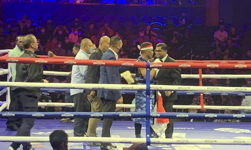 Super Perkasa! Ongen Saknosiwi Bikin KO Petinju Thailand dalam 2 Ronde Super Perkasa! Ongen Saknosiwi Bikin KO Petinju Thailand dalam 2 Ronde