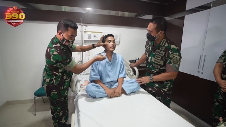 Dikunjungi Panglima TNI, 2 Prajurit yang Ditembak KKB Ditanya Mau Dipindah Tugas ke Mana