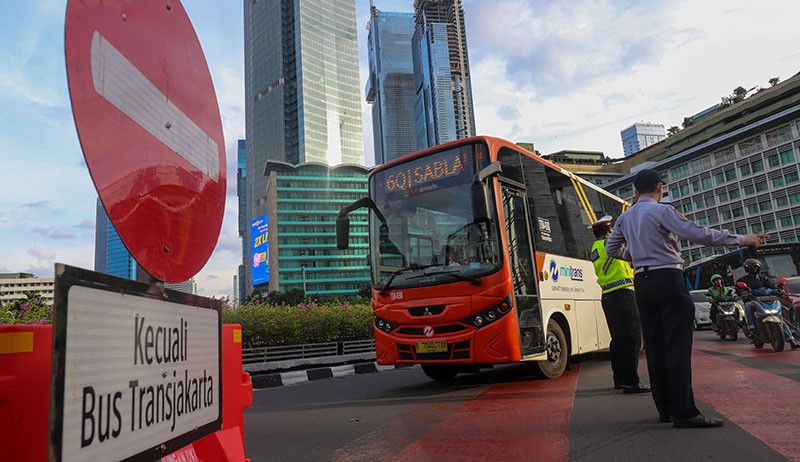 Rekayasa Lalu Lintas Kawasan Bundaran HI untuk Urai Kepadatan Kendaraan - Bagian 2
