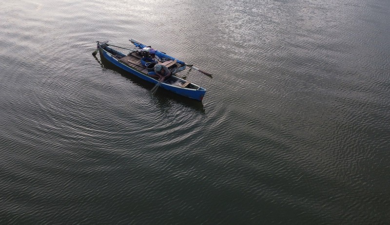 Pendangkalan Teluk Kendari akibat Tanah Kiriman dari Tambang Galian C - Bagian 2