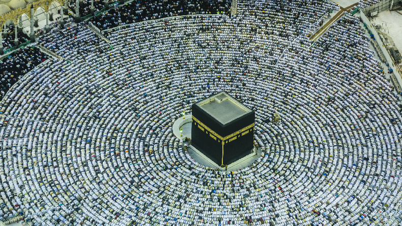 Tips Memilih Travel Haji agar Tidak Tertipu