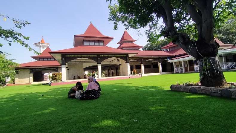 Ini Wajah Baru Masjid Agung Indramayu, Lebih Indah dan Berkonsep Ramah Anak